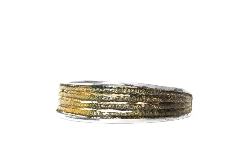 Dynamic Lichen green bracelet