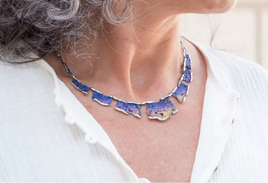Collar Intenzza lila