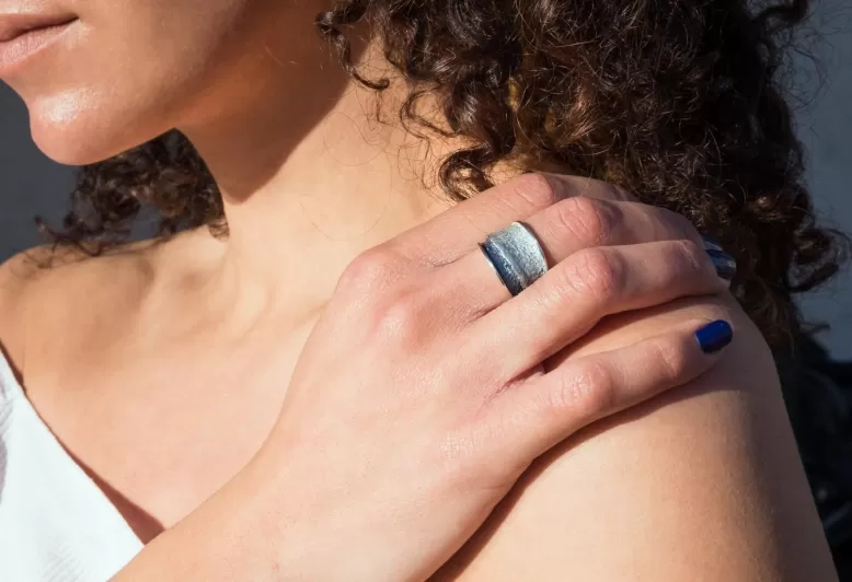 Anillo Troia Pequeño Azul Formentera