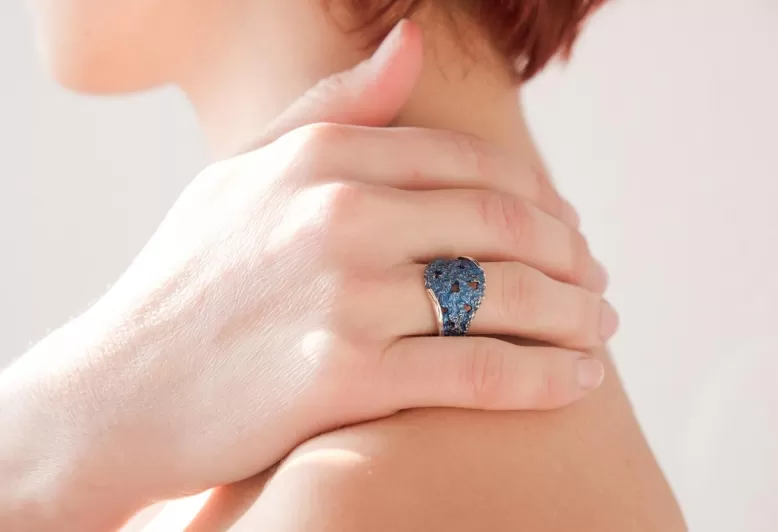Symphony cobalt blue ring